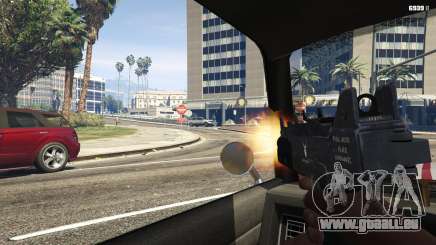 In GTA 5 Schießen aus dem Auto