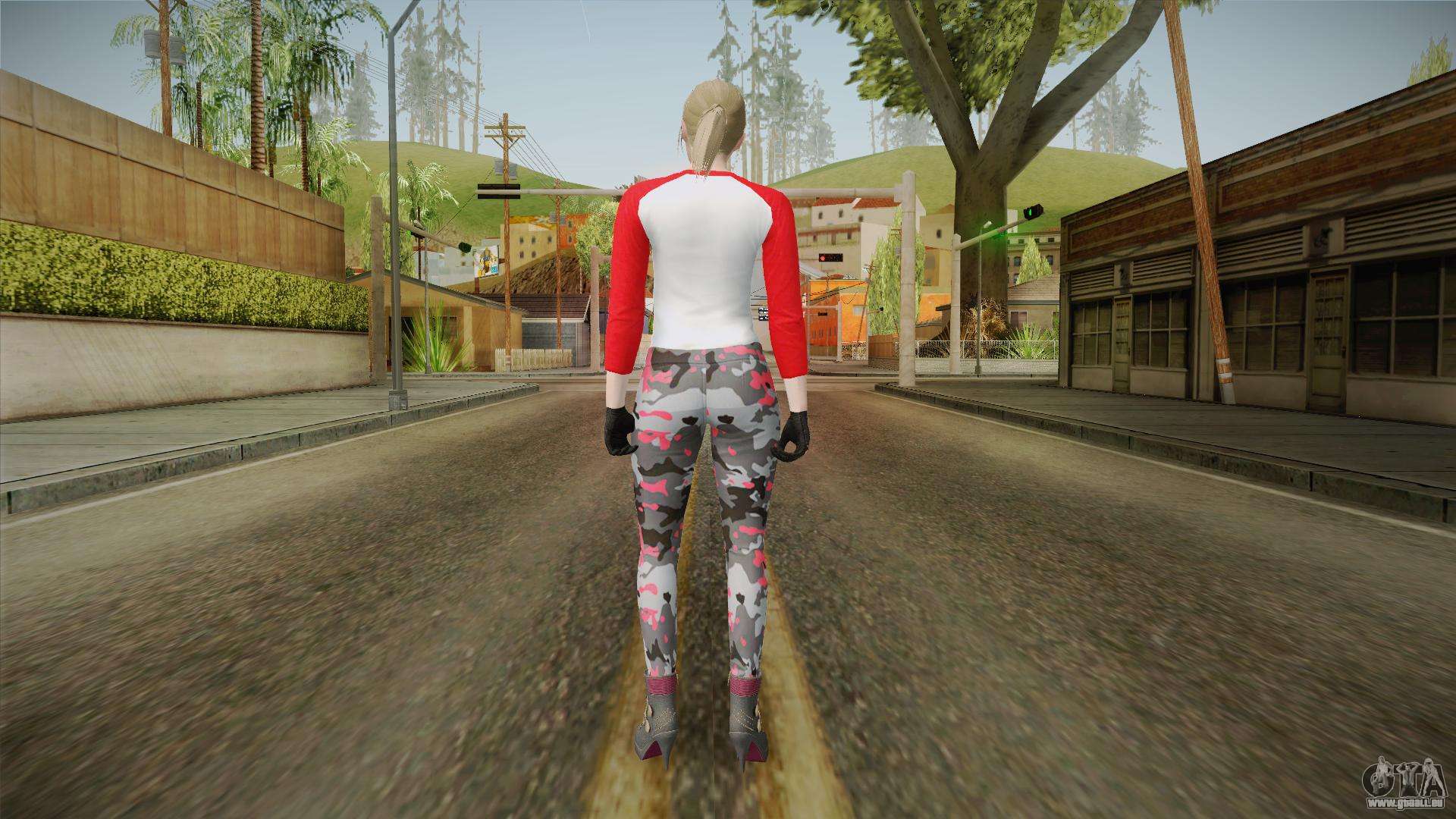 Gun Running Female Skin Red pour GTA San Andreas