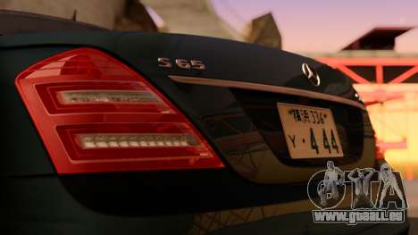 Mercedes-Benz S65 AMG Japanese HQ pour GTA San Andreas
