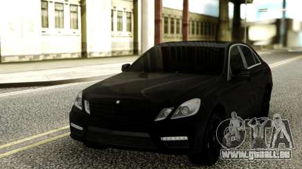 Mercedes-Benz E63 W212 pour GTA San Andreas