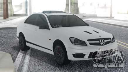 Mercedes-Benz C63 AMG Sedan pour GTA San Andreas