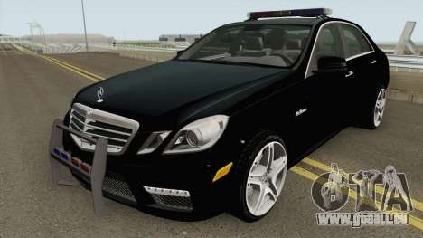 Mercedes-Benz E63 AMG Magyar Rendorseg pour GTA San Andreas