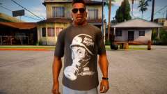 T-shirt with gas mask pour GTA San Andreas