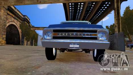 Chevrolet Suburban 1970 trois portes pour GTA 4