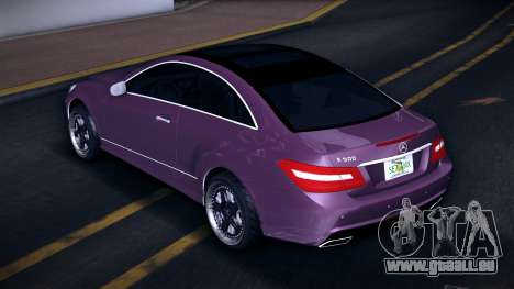 Mercedes-Benz E500 (C207) Coupe v1 pour GTA Vice City