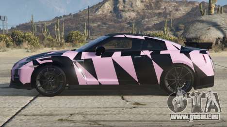 Nissan GT-R Nismo Mountbatten Pink